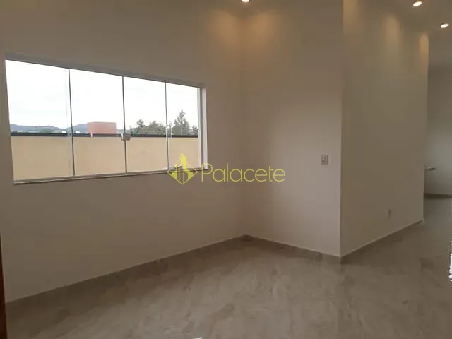 Casa com 279m² 3 quartos e 3 banheiros, à venda, no bairro Chácaras Cataguá em Taubaté