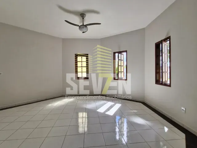 Casa com 360m² 3 quartos e 5 banheiros, à venda, no bairro Quinta Ranieri em Bauru
