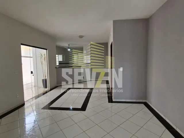 Casa com 360m² 3 quartos e 5 banheiros, à venda, no bairro Quinta Ranieri em Bauru
