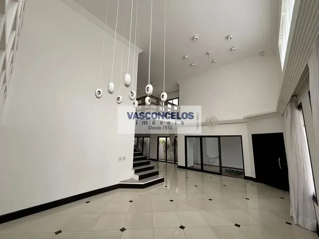 Casa com 360m² 5 quartos e 7 banheiros, à venda, no bairro Jardim das Colinas em São José Dos Campos