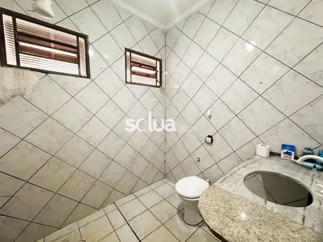 Casa com 250m² 2 quartos e 1 banheiro, à venda, no bairro Jardim Amanda II em Hortolândia