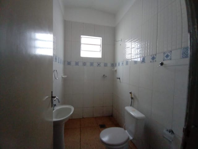 Casa com 125m² 2 quartos e 1 banheiro, para alugar, no bairro Centro em São João da Boa Vista