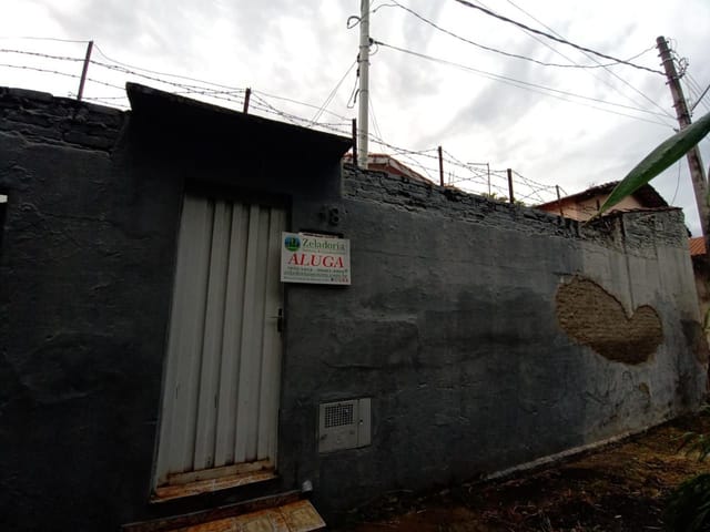 Casa com 125m² 2 quartos e 1 banheiro, para alugar, no bairro Centro em São João da Boa Vista
