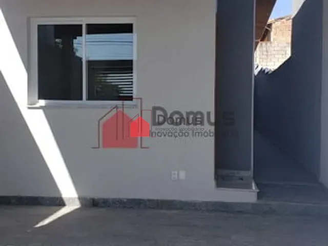 Casa com 125m², à venda, no bairro Vila Rica em Pindamonhangaba