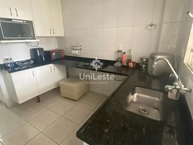 Casa 4 quartos e 3 banheiros, à venda, no bairro Colégio Batista em Belo Horizonte