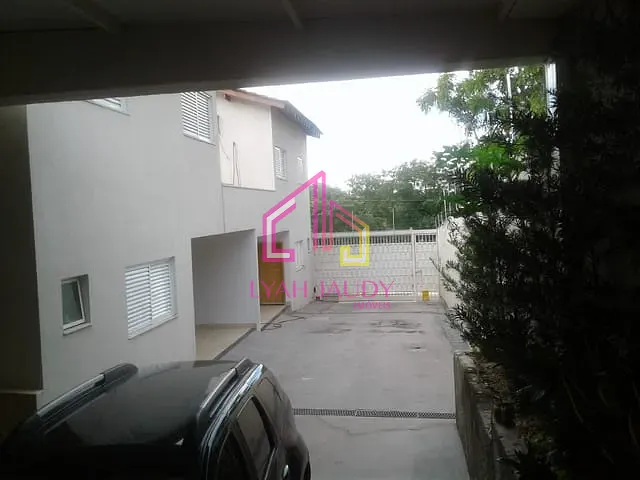 Casa com 140m² 2 quartos e 3 banheiros, para alugar, no bairro Jardim Santa Marta em Cuiabá