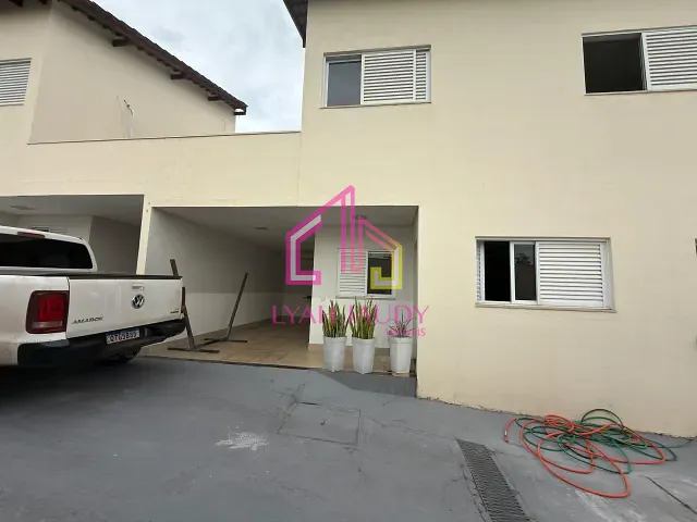 Casa com 140m² 2 quartos e 3 banheiros, para alugar, no bairro Jardim Santa Marta em Cuiabá