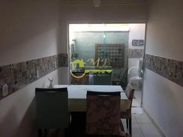 Casa com 102m² 2 quartos e 1 banheiro, à venda, no bairro Ademar de Barros em Não Informado