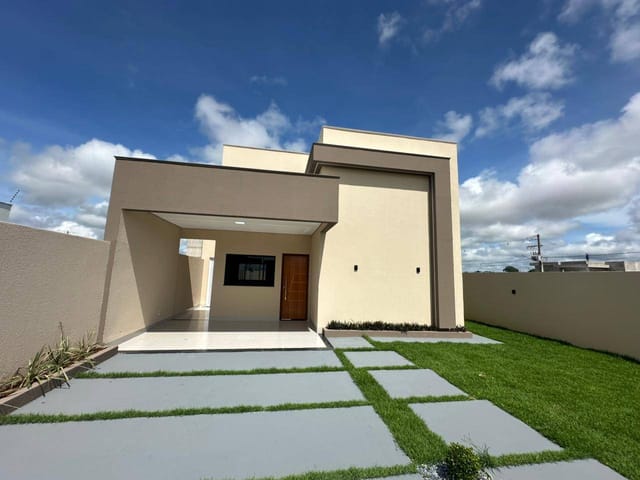 Casa com 330m² 2 quartos e 1 banheiro, à venda, no bairro Parque Amazonas em Sinop
