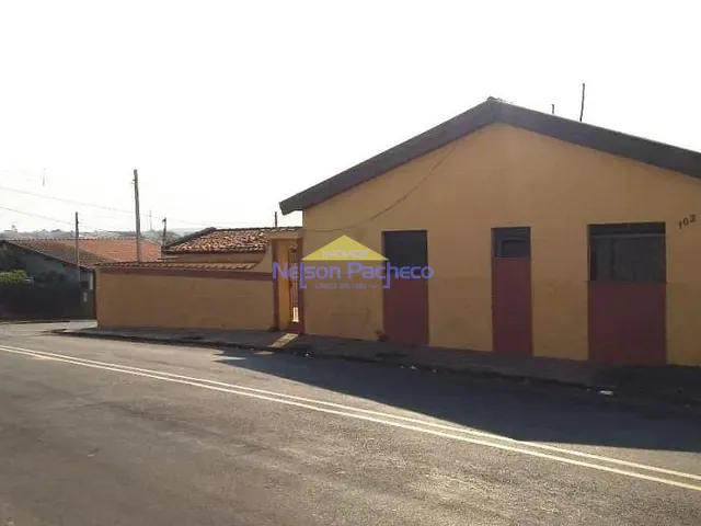Casa 2 quartos e 1 banheiro, à venda, no bairro Vila Carmo em Capivari