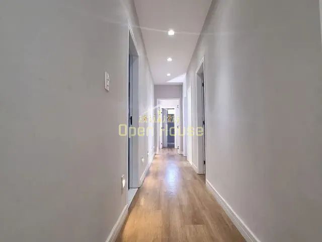 Casa com 366m² 3 quartos e 4 banheiros, à venda, no bairro Jardim Amália em Volta Redonda