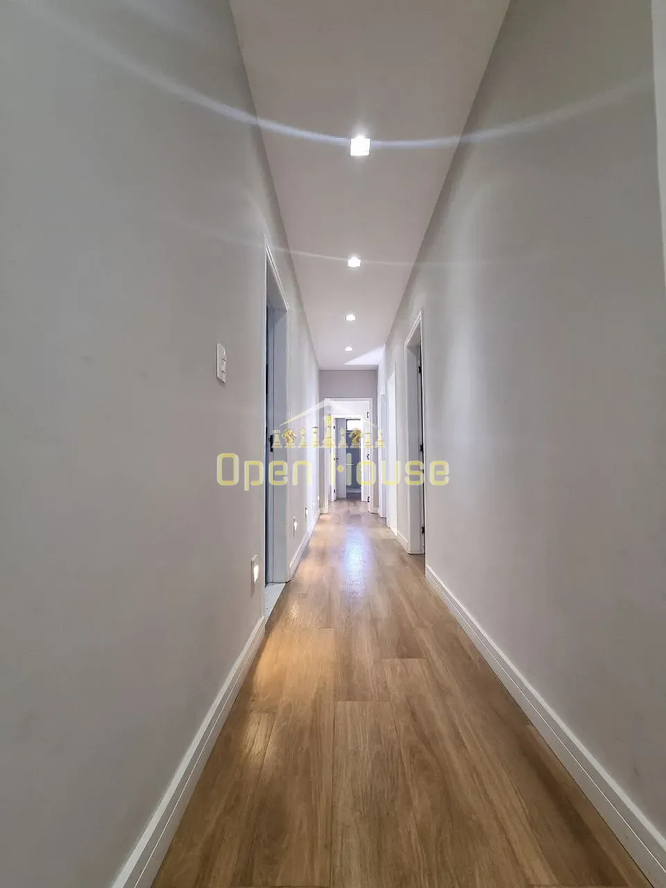 Casa, 3 quartos, 212 m² - Foto 4