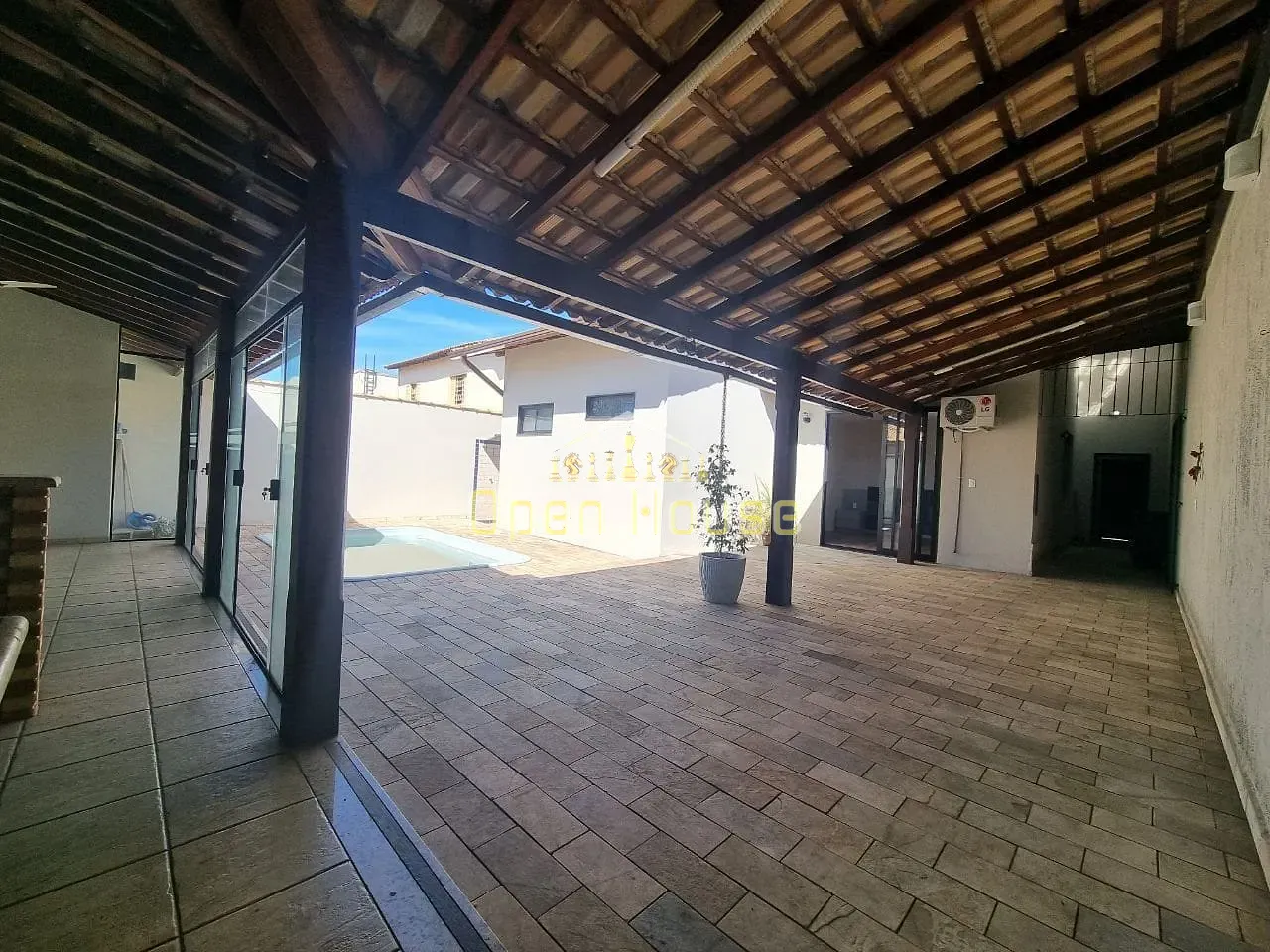 Casa, 3 quartos, 212 m² - Foto 51