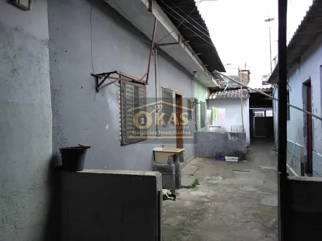 Casa com 300m² 5 quartos e 5 banheiros, à venda, no bairro Jardim Cacique em Suzano
