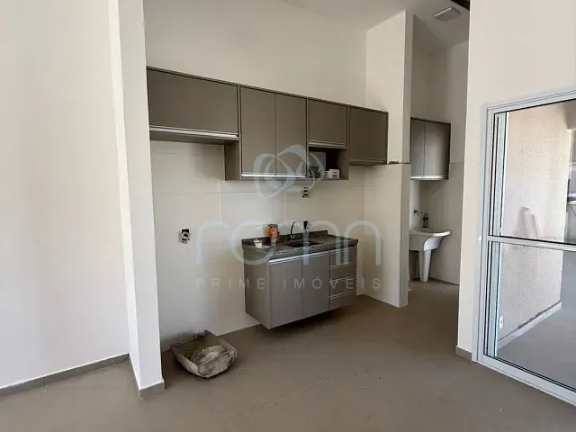 Casa 3 quartos e 2 banheiros, para alugar, no bairro RNI Versalhes em Bady Bassitt