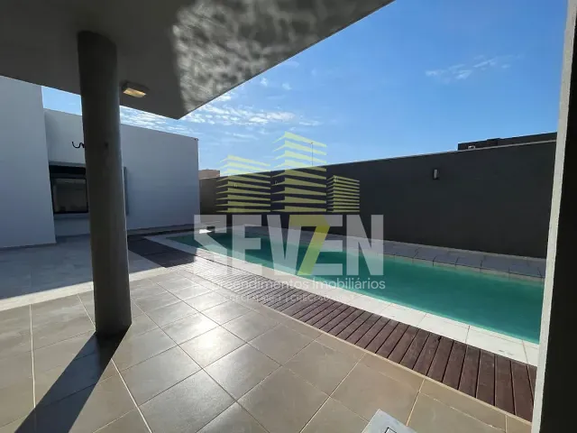 Casa com 630m² 4 quartos e 5 banheiros, à venda, no bairro Residencial Villaggio em Bauru