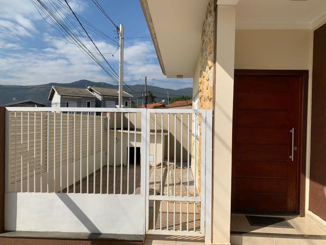 Casa 3 quartos e 3 banheiros, à venda, no bairro Ponte Nova em Extrema
