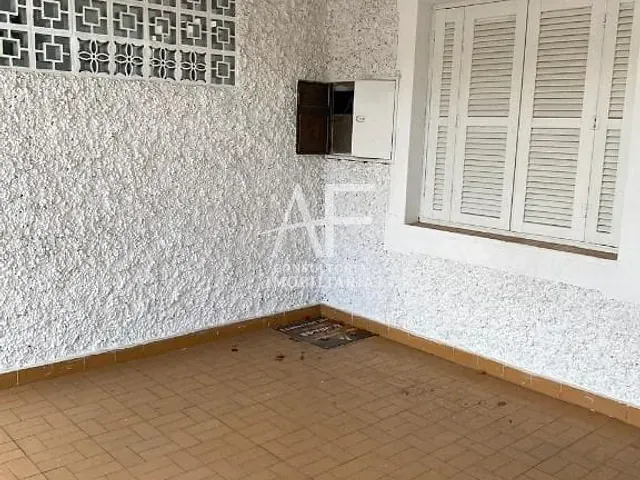Casa com 120m² 2 quartos e 1 banheiro, à venda, no bairro Vila José Pedro da Cunha em Taubaté
