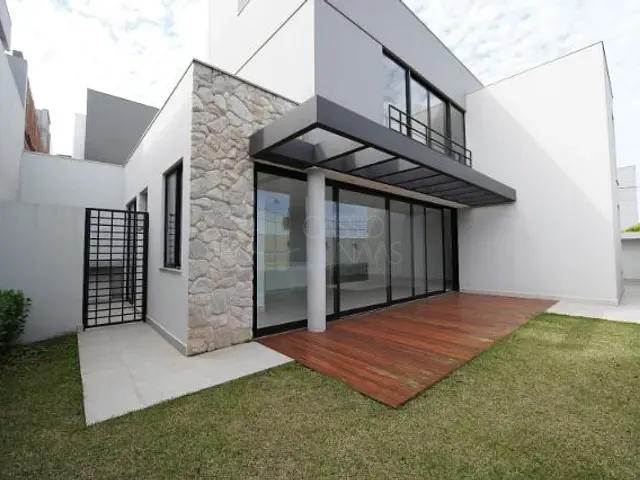 Casa com 220m² 3 quartos e 3 banheiros, à venda, no bairro Condomínio Vivere Parc em Apucarana