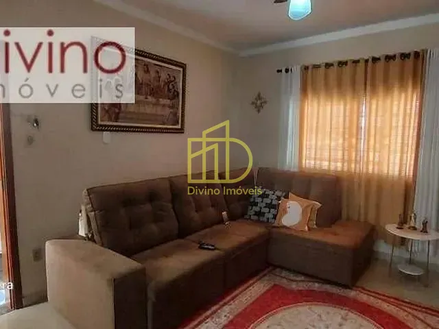 Casa com 250m² 3 quartos e 2 banheiros, à venda, no bairro Jardim Itanguá em Sorocaba