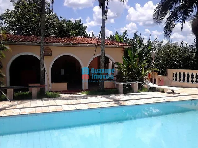 Casa com 1000m², à venda, no bairro CENTRO em GUARANÉSIA