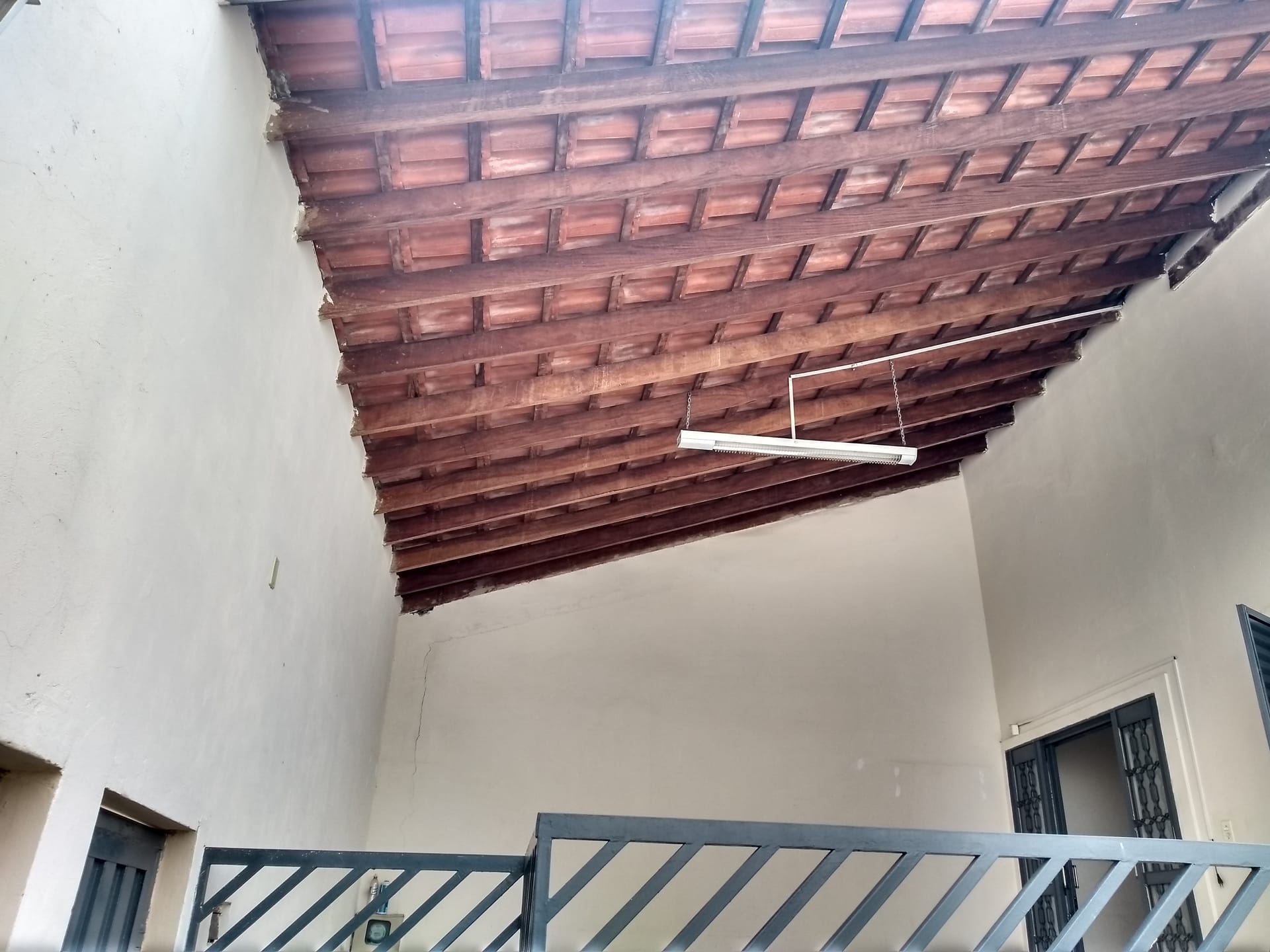 Casa para alugar com 2 quartos, 100m² - Foto 18