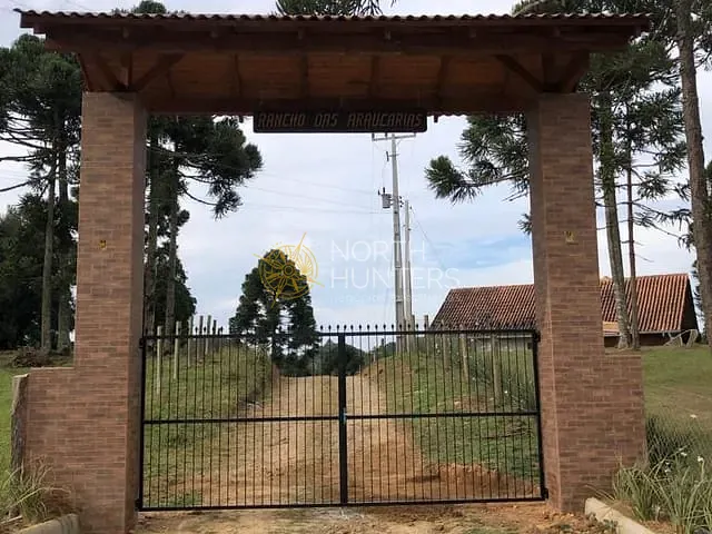 Chácara com 4980m² 3 quartos e 3 banheiros, à venda, no bairro Bateias de Baixo em Campo Alegre