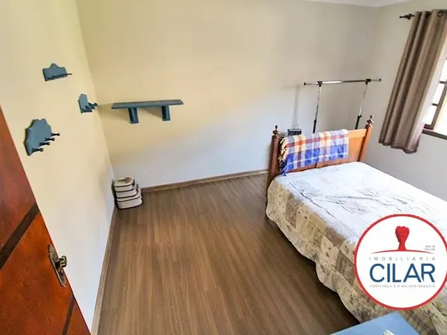 Prédio 3 quartos e 2 banheiros, para alugar, no bairro Capão da Imbuia em Curitiba