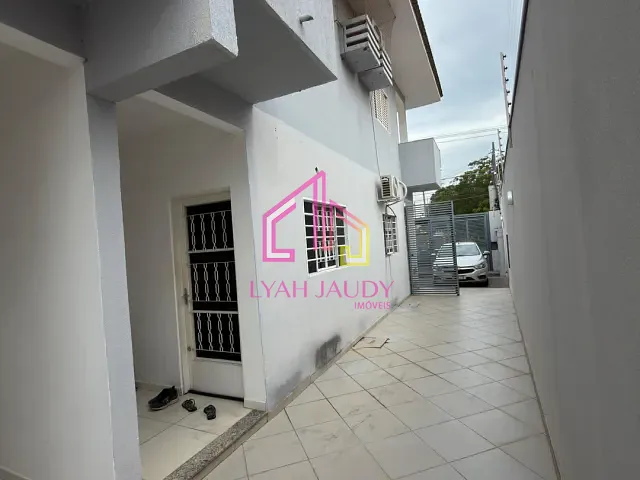 Casa com 90m² 2 quartos e 2 banheiros, para alugar, no bairro Jardim Kennedy em Cuiabá