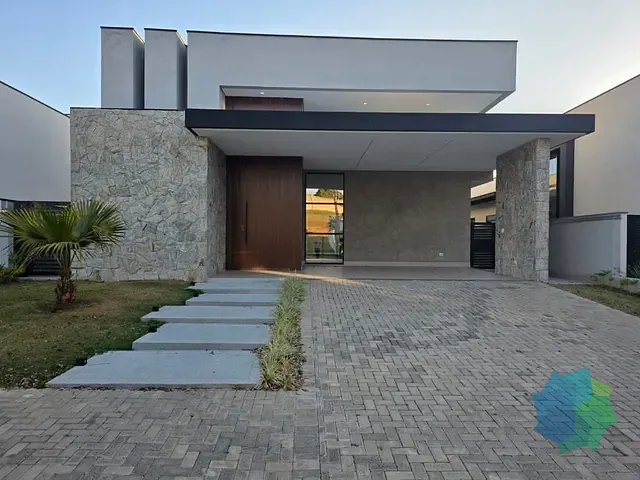 Casa com 464m² 3 quartos e 4 banheiros, à venda, no bairro Portal dos Bandeirantes em Salto