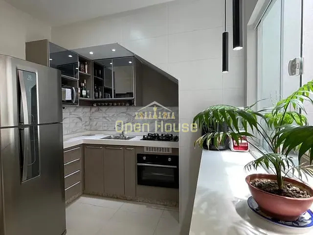 Casa com 118m² 2 quartos e 2 banheiros, à venda, no bairro Água Limpa em Volta Redonda