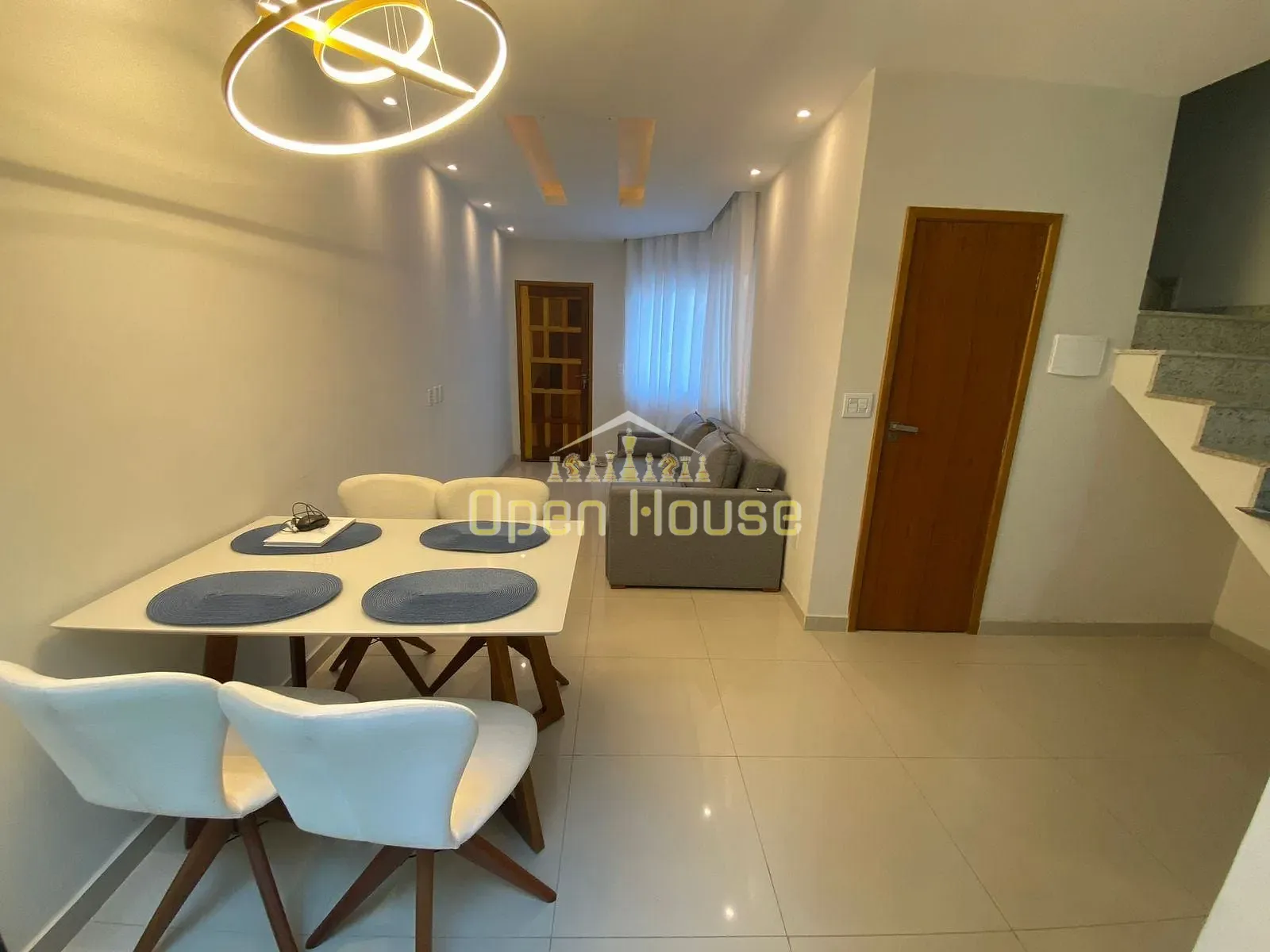 Casa, 2 quartos, 118 m² - Foto 1