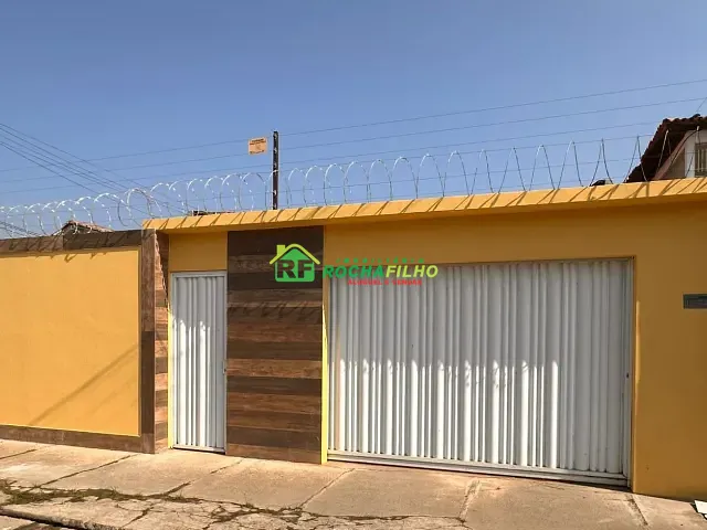 Casa com 600m² 4 quartos e 2 banheiros, à venda ou para alugar, no bairro Vermelha em Teresina