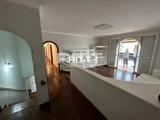 Casa com 1000m² 15 quartos e 2 banheiros, para alugar, no bairro Parque Taquaral em Campinas
