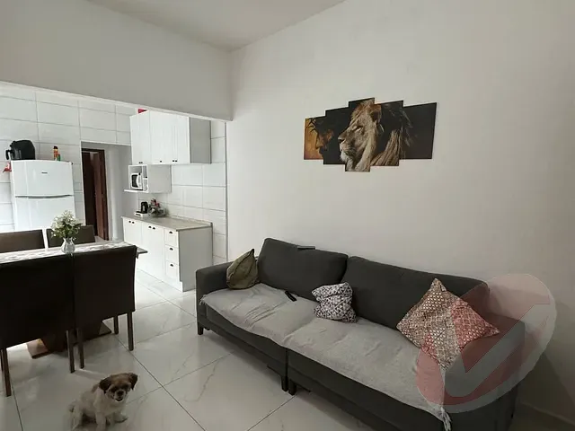 Casa 2 quartos e 2 banheiros, à venda, no bairro Maracanã em Praia Grande