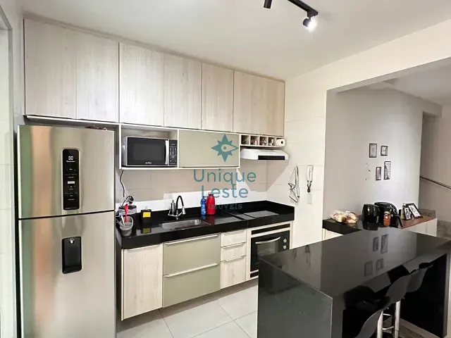 Casa 2 quartos e 2 banheiros, à venda, no bairro Jardim Vitória em Belo Horizonte