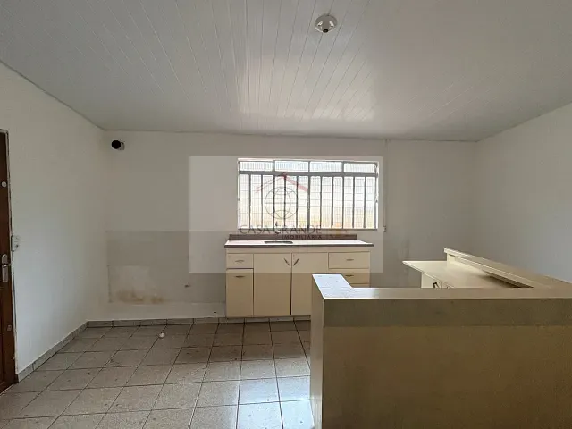 Casa com 441m², à venda, no bairro Centro em Rolândia