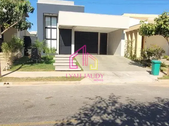 Casa com 320m² 3 quartos e 4 banheiros, à venda, no bairro Jardim Imperial em Cuiabá