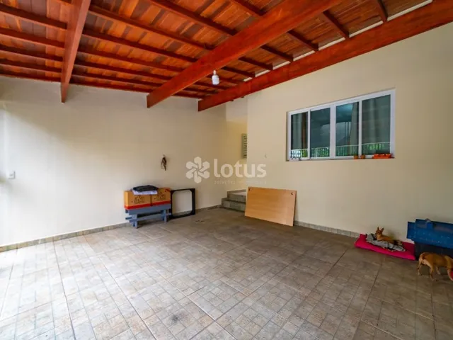 Casa com 180m² 3 quartos e 3 banheiros, para alugar, no bairro Ipês (Polvilho) em Cajamar