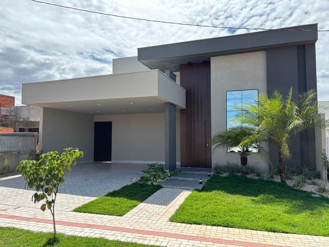 Casa 3 quartos e 1 banheiro, à venda, no bairro Condomínio Aquarela dos Poemas em Sinop
