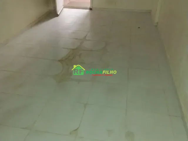 Casa com 220m² 2 quartos e 1 banheiro, para alugar, no bairro Centro em Teresina