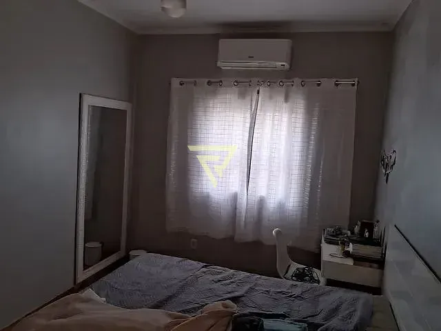 Casa com 264m² 3 quartos e 3 banheiros, à venda, no bairro Parque dos Bandeirantes em Ribeirão Preto