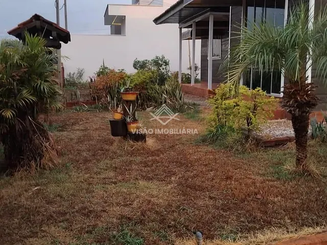 Casa 4 quartos e 2 banheiros, à venda, no bairro Centro em Itaúba