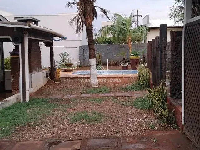 Casa 4 quartos e 2 banheiros, à venda, no bairro Centro em Itaúba