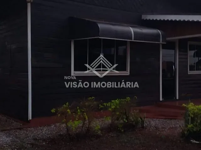 Casa 4 quartos e 2 banheiros, à venda, no bairro Centro em Itaúba