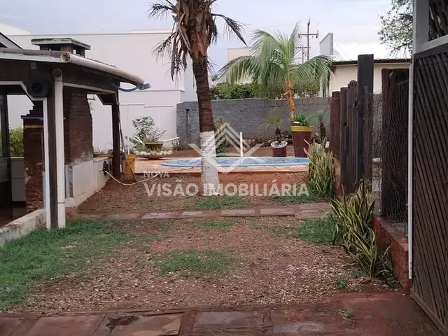 Casa 4 quartos e 2 banheiros, à venda, no bairro Centro em Itaúba