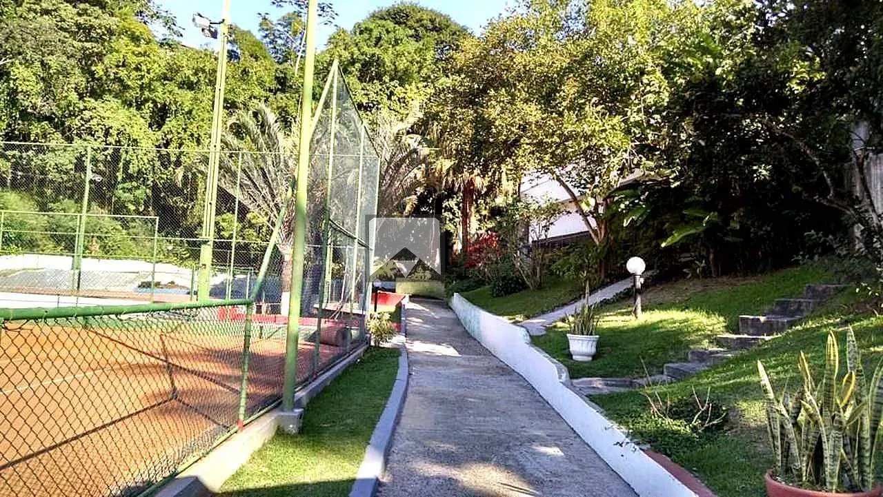 Casa, 4 quartos, 350 m² - Foto 30