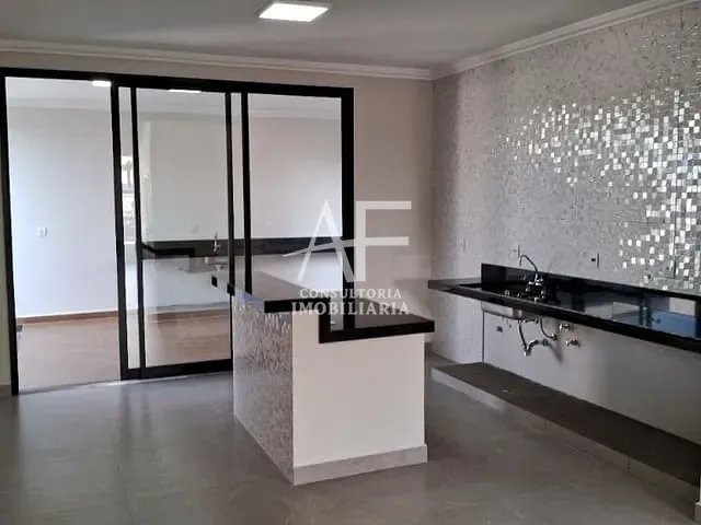 Casa com 300m² 3 quartos e 4 banheiros, à venda, no bairro Condomínio Ouro Ville em Taubaté