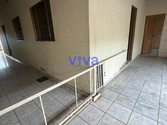 Casa 3 quartos e 2 banheiros, para alugar, no bairro Residencial Village Garavelo - 2ª Etapa em Aparecida de Goiânia