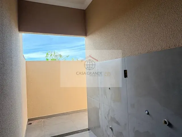 Casa com 150m² 3 quartos e 1 banheiro, à venda, no bairro Água Verde em Rolândia